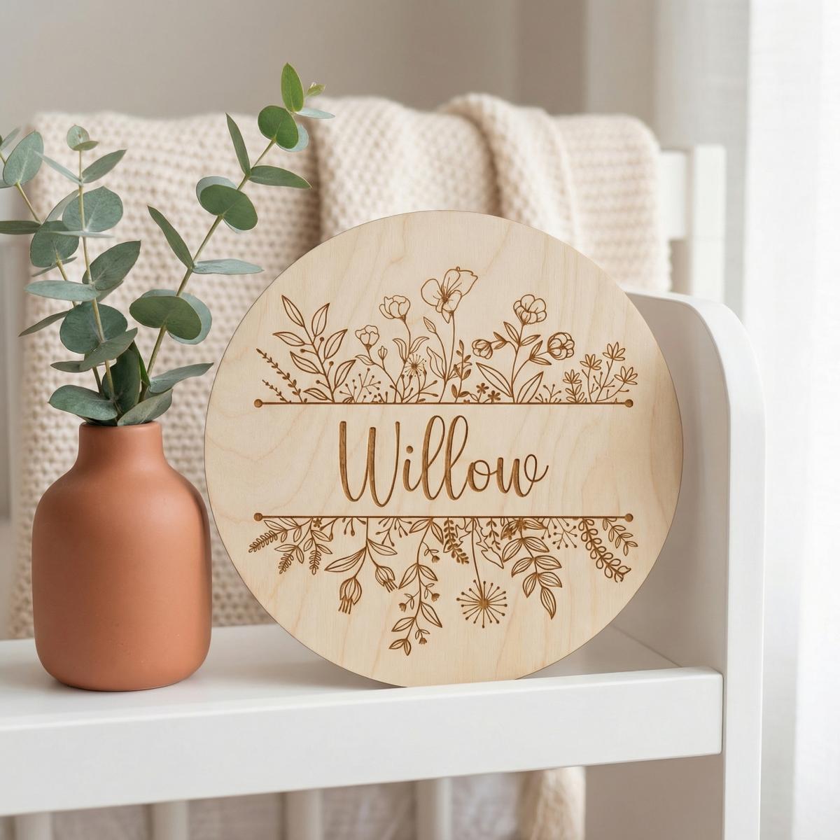 Personalized Floral Round Wood - огляд і ціна Baby Products Gift