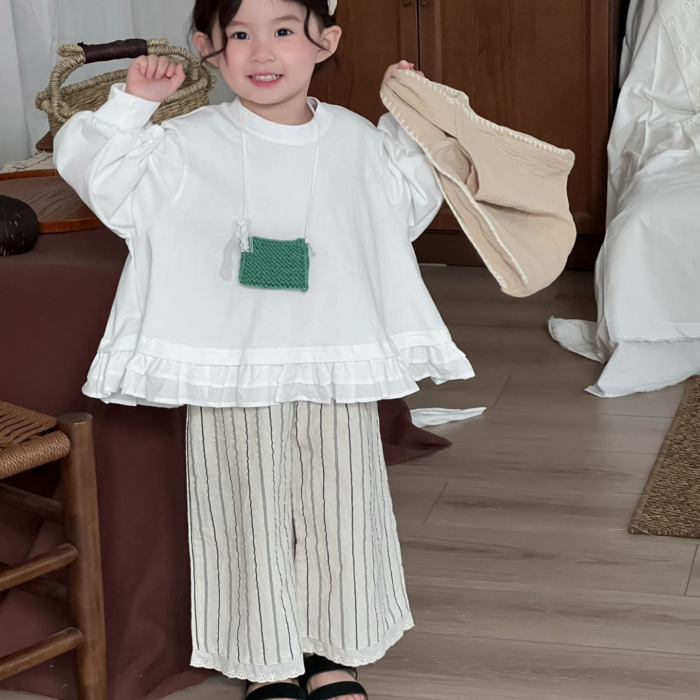 2025 Girls' Baby Retro Loose L - огляд і ціна Baby Products Korean